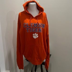 CLEMSON TIGERS Hoodie - J America Sportswear with pockets.